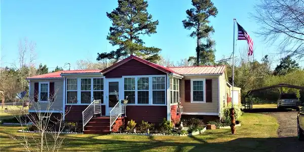1418 Taw Caw Drive