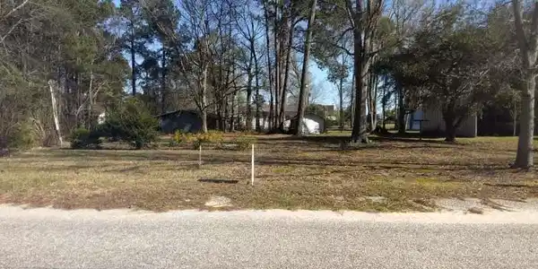 1093 Brantley Ave