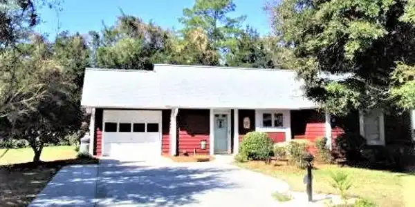 19 Peter Collinson Rd