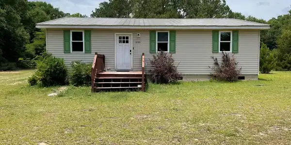 1533 Goslin Pond Rd