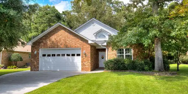 142 Ridge Lake Drive