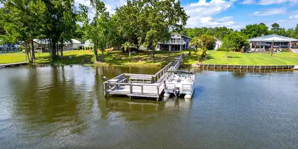 1465 Taw Caw Drive