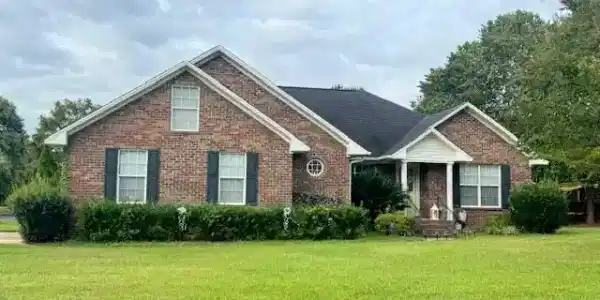 1548 Lakeview Drive