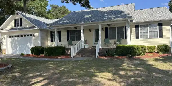 1043 Lesesne Drive