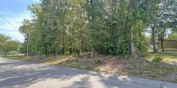 Image 4: Summerford Lane