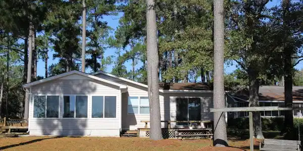 1051 Manning Drive