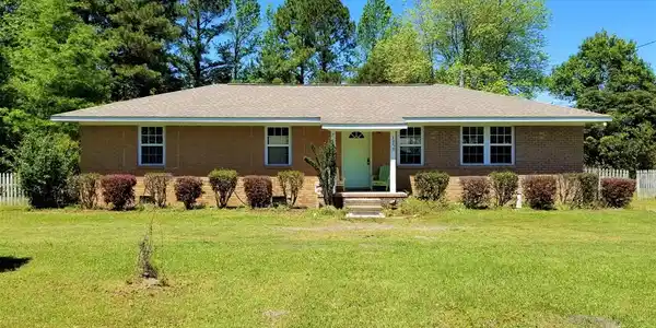3879 Moses Dingle Road