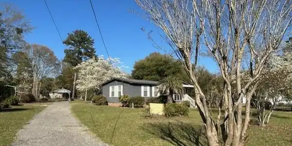 1724 Camp Shelor Road