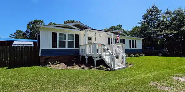 1462 Charles Drive