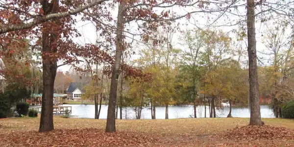 100 Woodlake Dr. (C-16)