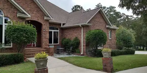 301 Lake Arbu Dr