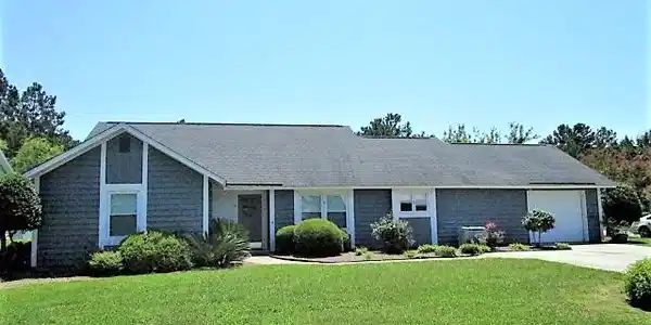 28 Peter Collinson Rd