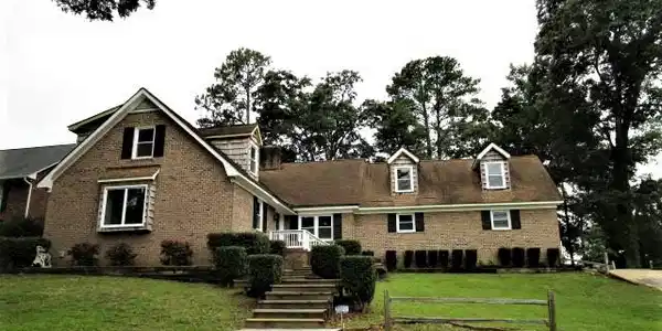 124 Cooper Dr