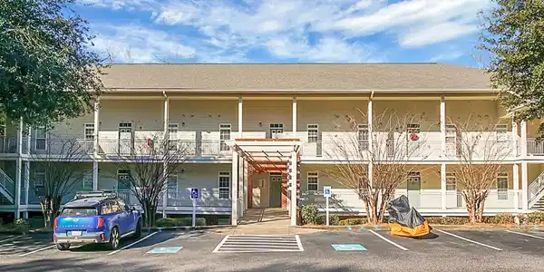 115 Ballard Lane