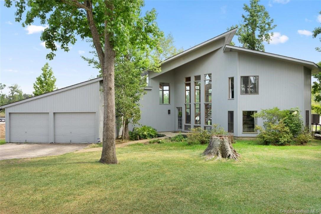 5037 S Saint Charles Avenue, Lake Charles, LA lhrmls01579920