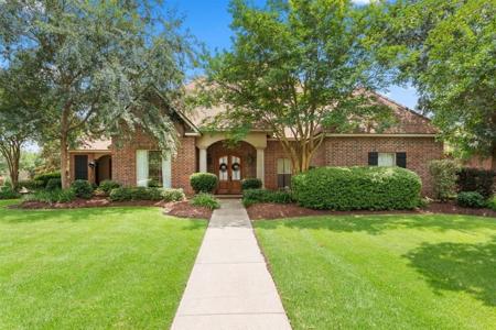 3227 Gleneagle Drive