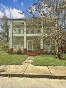 420 Hodges St Street