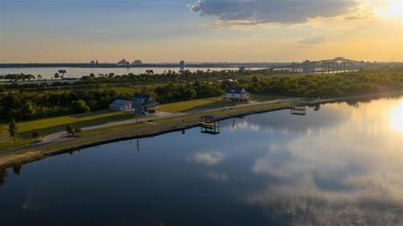 601 River Road