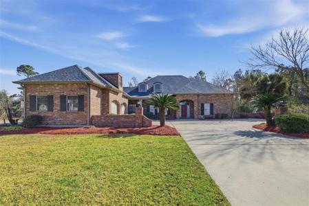 4817 Riverview Lane