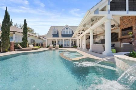 3206 Henderson Bayou Road