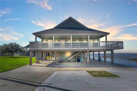 141 Sandpiper Lane