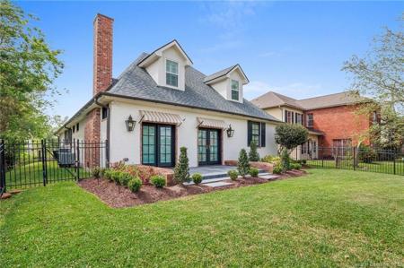 801 Saint Anthony Place