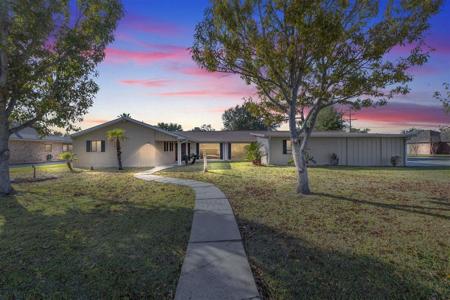 4900 E Saint Charles Avenue E