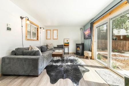13620 Donner Pass Road, Truckee CA 96161