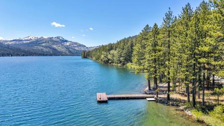 14036 Robin Lane, Truckee CA 96161-0000