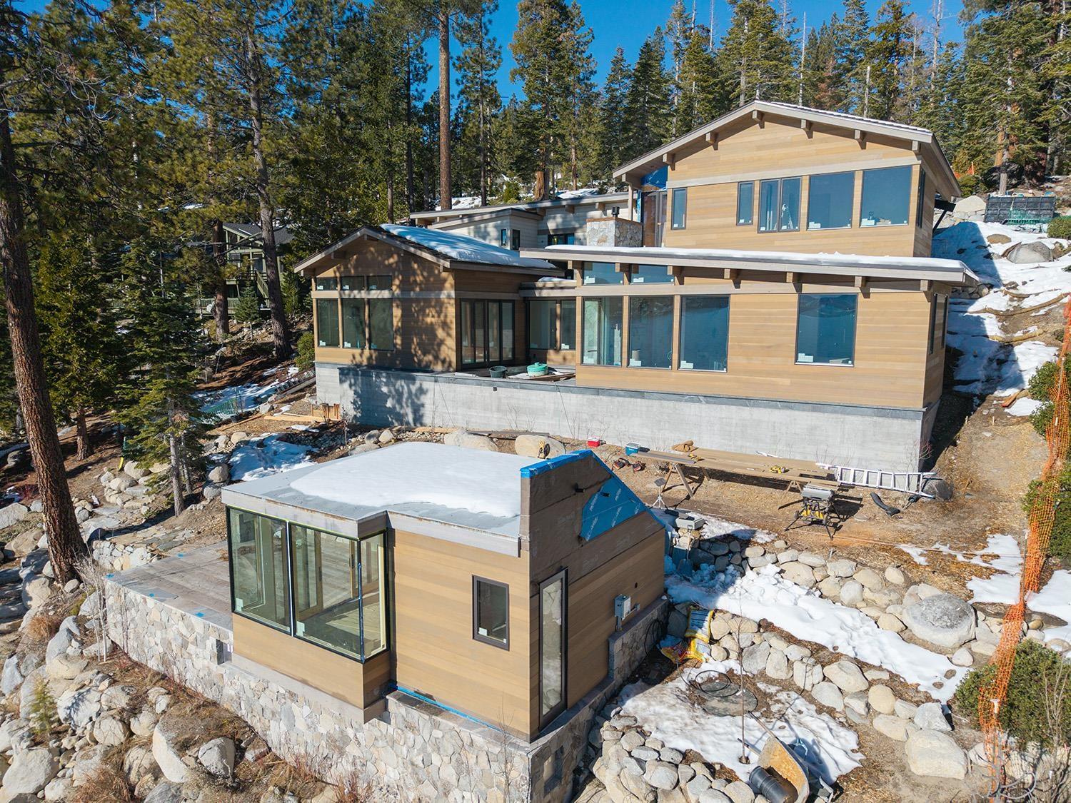 Image 2: www.DrumHavenLakefront.com, Lakeside Cabana