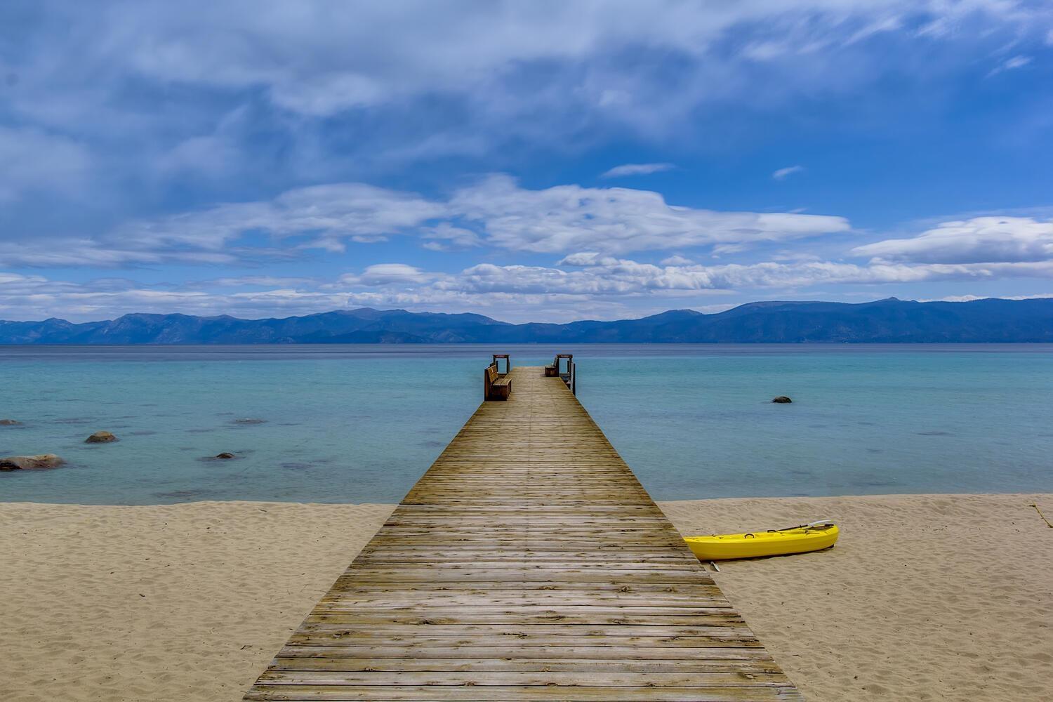 Image 3: HOA Beach