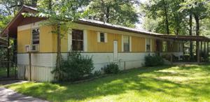 415 Midlake Dr. N.