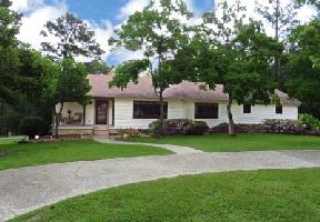 220 Cutter Lane
