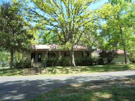 218 Oak Ridge Drive