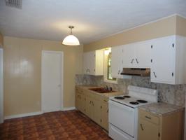300 Ridgewood Dr. W.
