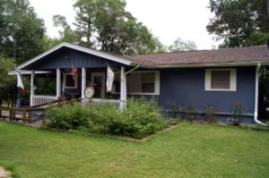 127 Magnolia