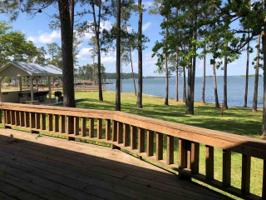 176 Blueshore