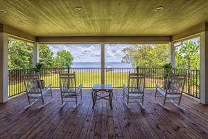 125 Sunrise Ln