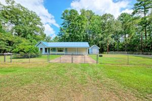 211 Crain Drive East