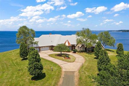 266 Eagle Point Lane