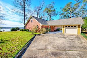 256 Primrose Lane
