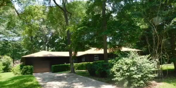 409 Woodland Estates