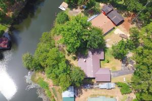 249 Hawthorne Drive South