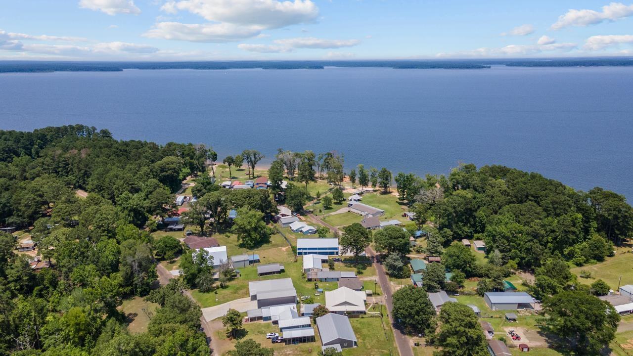 299 LV Marshall Rd., Zavalla, TX lhrmls01764202