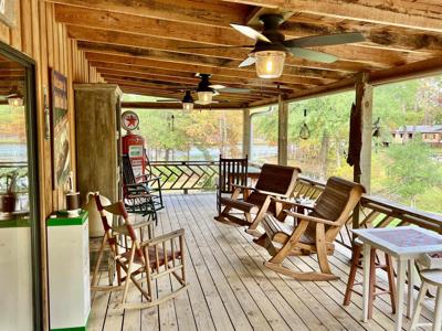 384 Westwood Loop