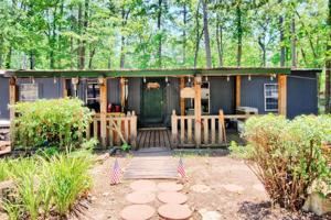 1742 Pleasure Bend