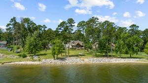 385 Private Road 6070