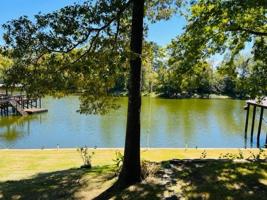 460 Cedar Ridge