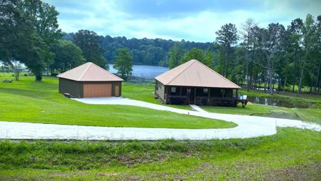 395 Lummus Lane