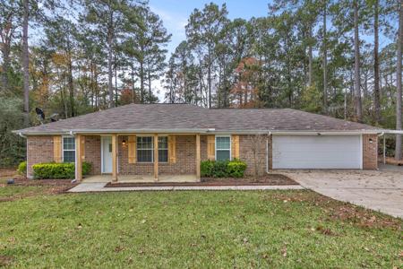 1062 Longleaf Dr